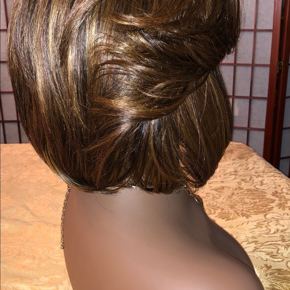 Vivica A. Fox Lace Part Wig Venezia - Picture 5 of 8